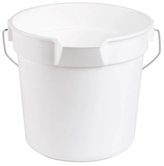 Continental 8110WH Huskee 10 Qt. White Round Utility Bucket