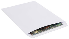 Universal® Catalog Envelope 24 lb Bond Weight Paper, #13 1/2, Square Flap, Gummed Closure, 10 x 13, White, 250/Box